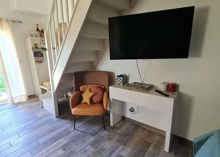 Dependance Entre Caen Et La Lasson